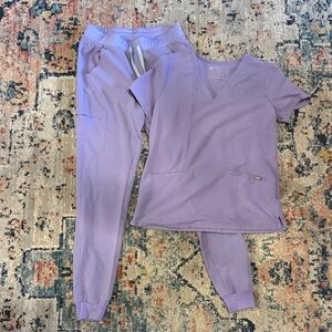 Figs Lavender Scrub Set